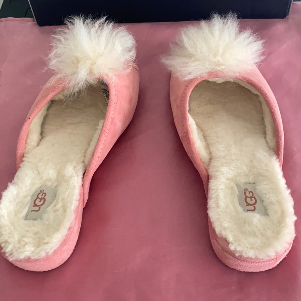 Ladies flats